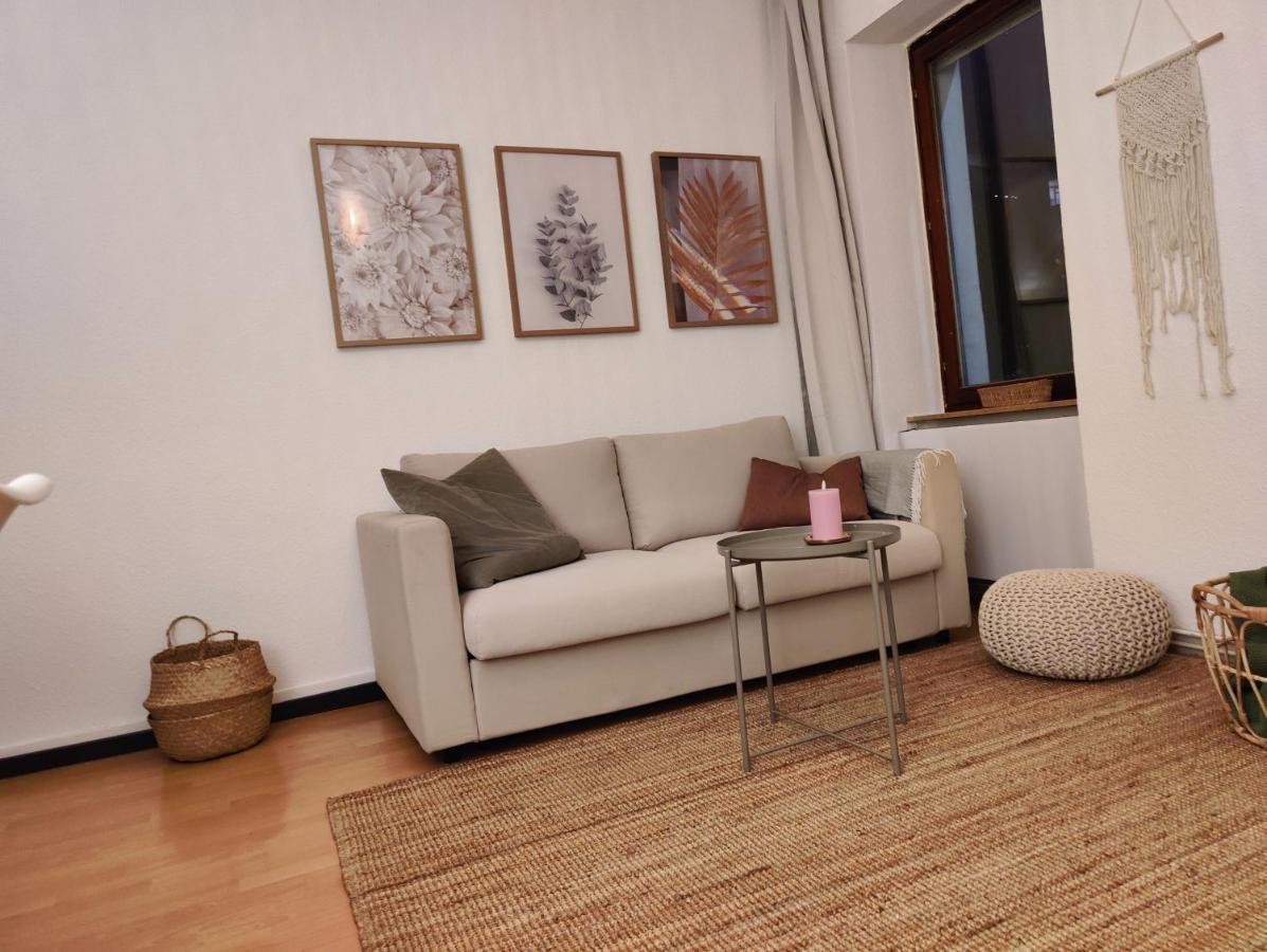 Bliss - 3 Zimmer, Boho, Arbeitsplatz, Netflix Gießen Kültér fotó